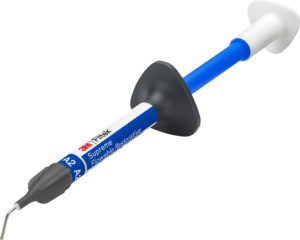 3M™ フィルテック™ シュープリーム ウルトラ フロー コンポジットレジン プラスの写真