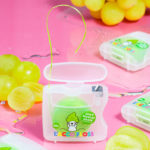 フレーバー付きデンタルフロス「L’ACCO FLOSS -ラッコフロス-」の写真